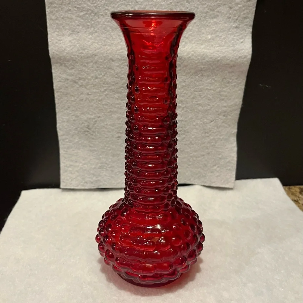 Vintage E. O. Brody Red Hobnail Bud Vase - Picture 2 of 12